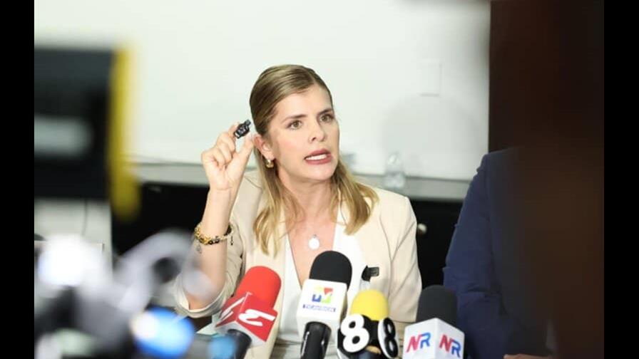Candidata interpone una denuncia tras hallar un "micrófono de espionaje" en Costa Rica