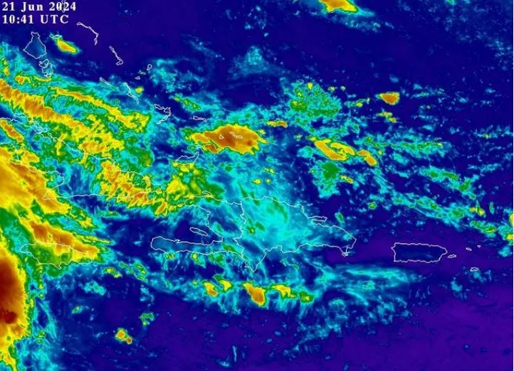 Aunque vaguada se alejó, siguen probabilidades de lluvia